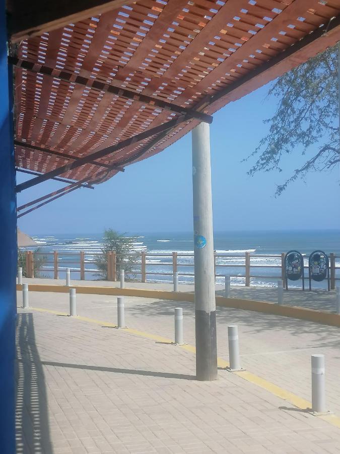 Hospedaje Restaurante El Hombre Puerto Chicama Exteriér fotografie